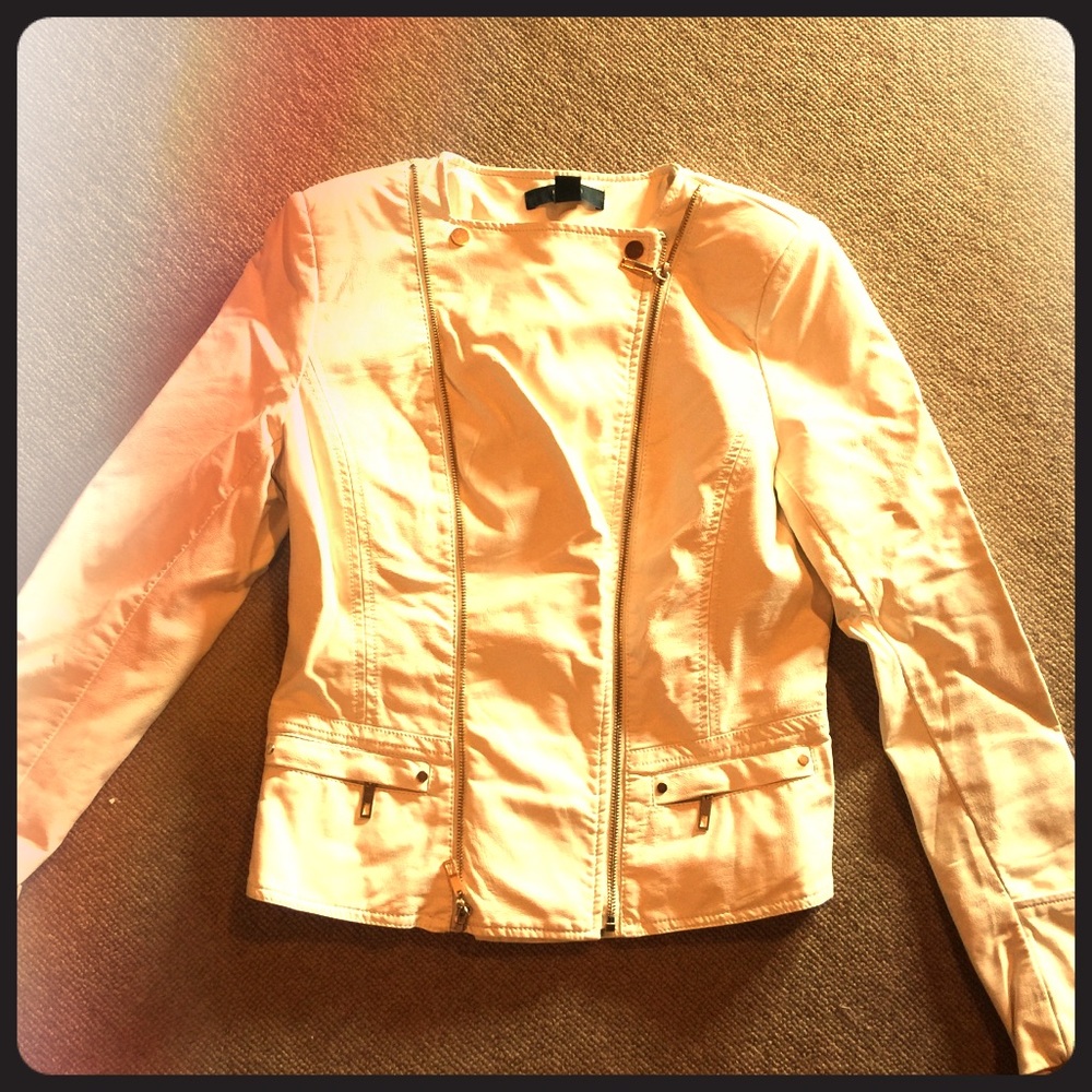 Cream leather-like jacket (Lg) with details